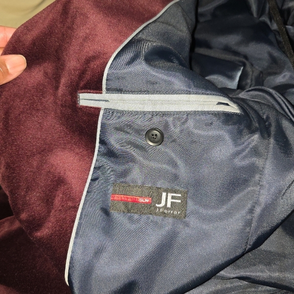 Men's Burgundy Blazer - Picture 3 of 10